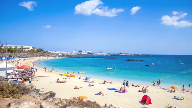Playa Blanca Travel Resources