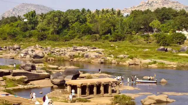 Best Restaurants in Hampi