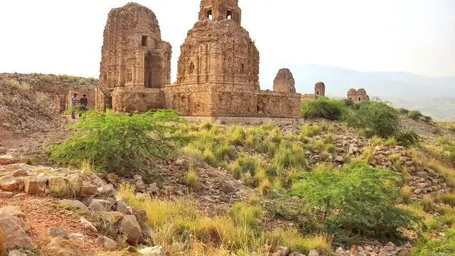 Best Time to Visit Dera Ismail Khan