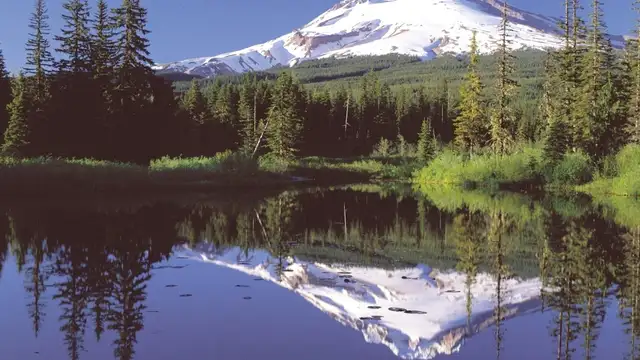 Famous Landmarks in Mount Hood Territory
