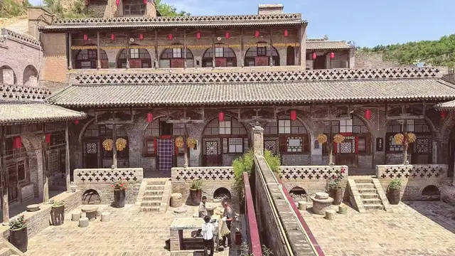 Where to Stay in Luliang