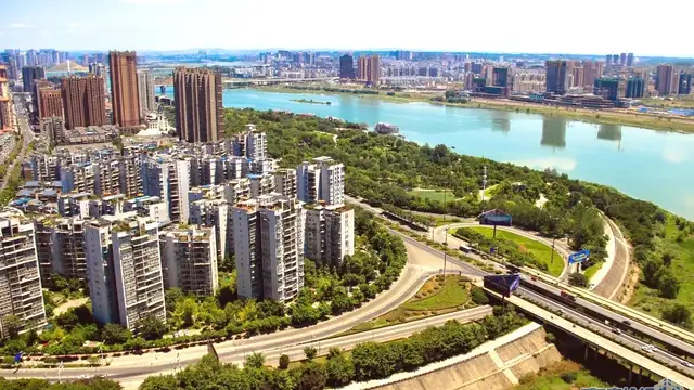 Getting Around Nanchong