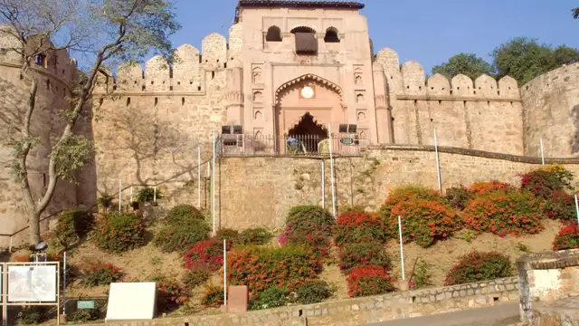 Things to Do in Jhansi
