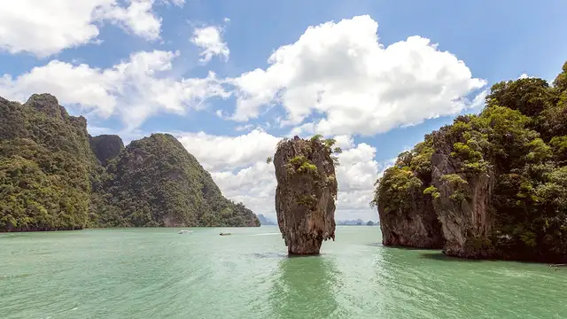 Ubon Ratchathani Itineraries