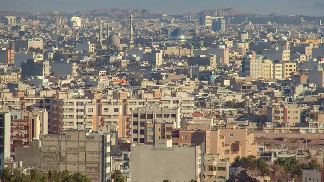 Sustainable Travel in Qom