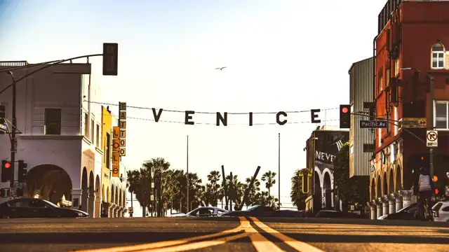 Venice Travel Guide Overview