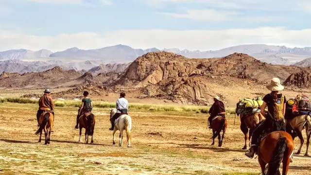 Best Restaurants in Bayan Nur