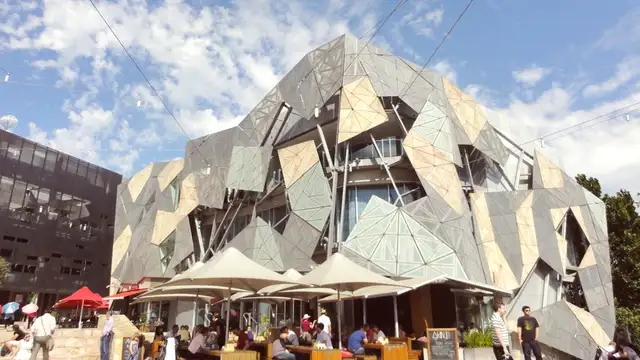 Where to Stay in Melbourne